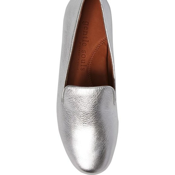 W206 Gentle Souls Silver Metallic Eugene Flat Shoes Size 8 M - Picture 5 of 6